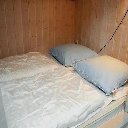 Two-bedroom Holiday In * Toftlund