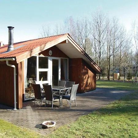 Dom wakacyjny Two-bedroom Holiday In