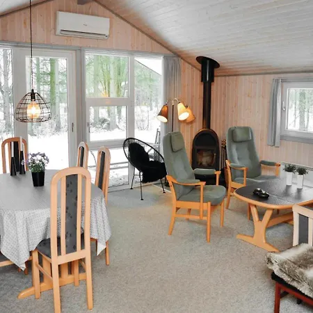 Dom wakacyjny Two-bedroom Holiday In Toftlund
